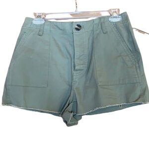 Forever 21 olive green woven shorts with raw hem / cutoffs Size Medium